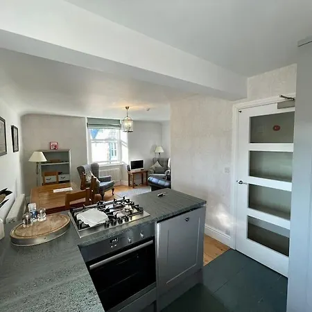 Stylish Flat With Lake And Fell Views Apartment Bowness-on-Windermere